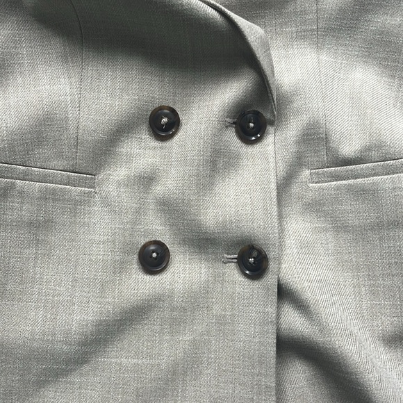 RW&CO Oatmeal Double-Breasted Blazer Size 6 Work Jacket Office Wear Quiet Luxury - Picture 13 of 13